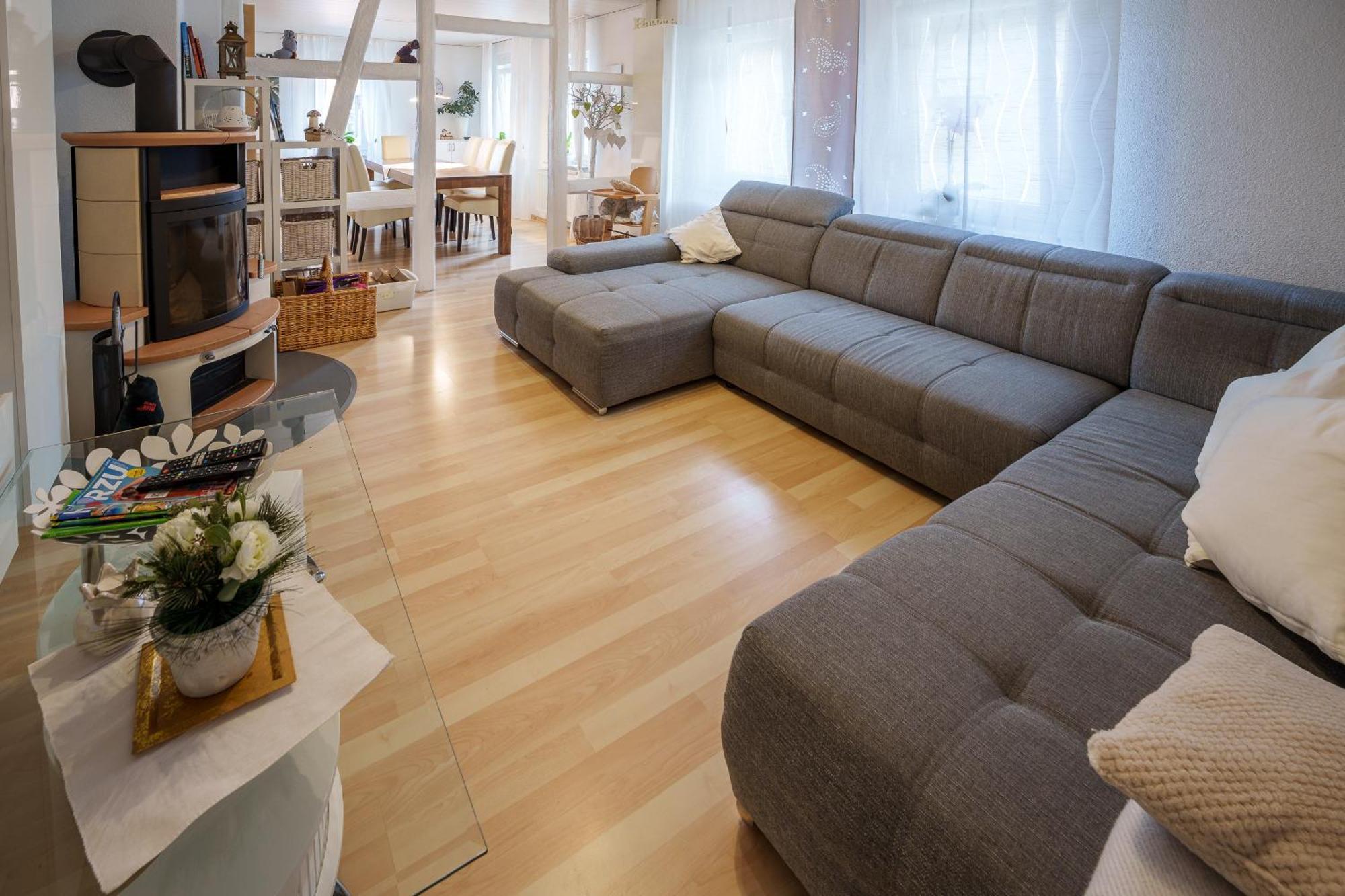 Wilhelm Appartements 100Qm Im Zentrum Brackenheim Naehe Tripsdrill Eksteriør bilde